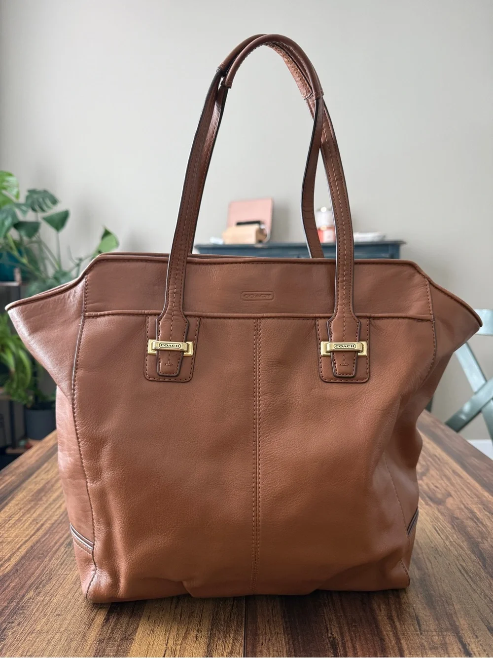 Coach Cognac Leather Tote with Gold Hardware EUC